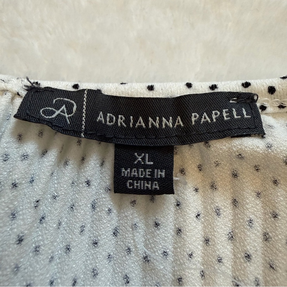 Adrianna Papell White Polka Dot Flutter Sleeve Pleated Blouse - Picture 6 of 9